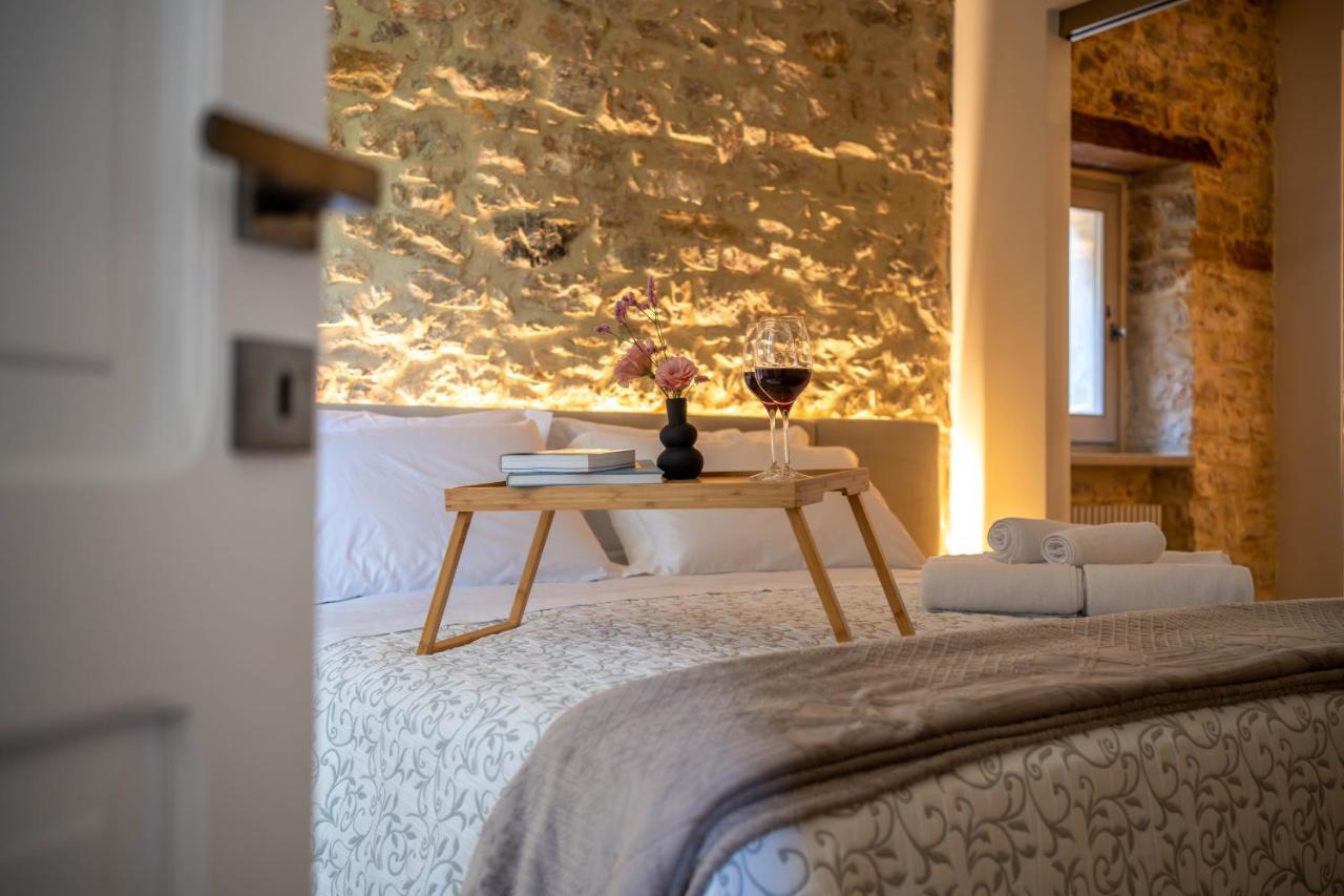 Forma Your Boutique Suite Corciano Exterior photo