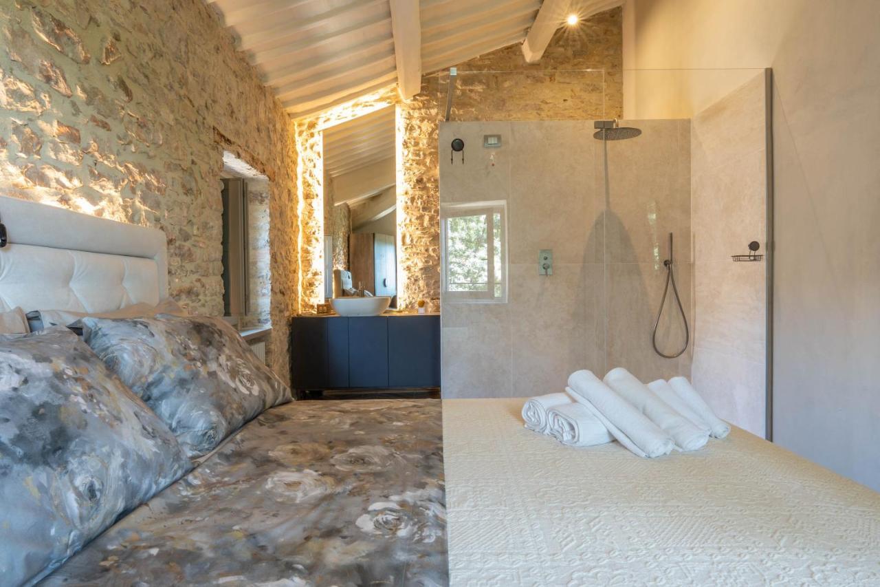 Forma Your Boutique Suite Corciano Exterior photo