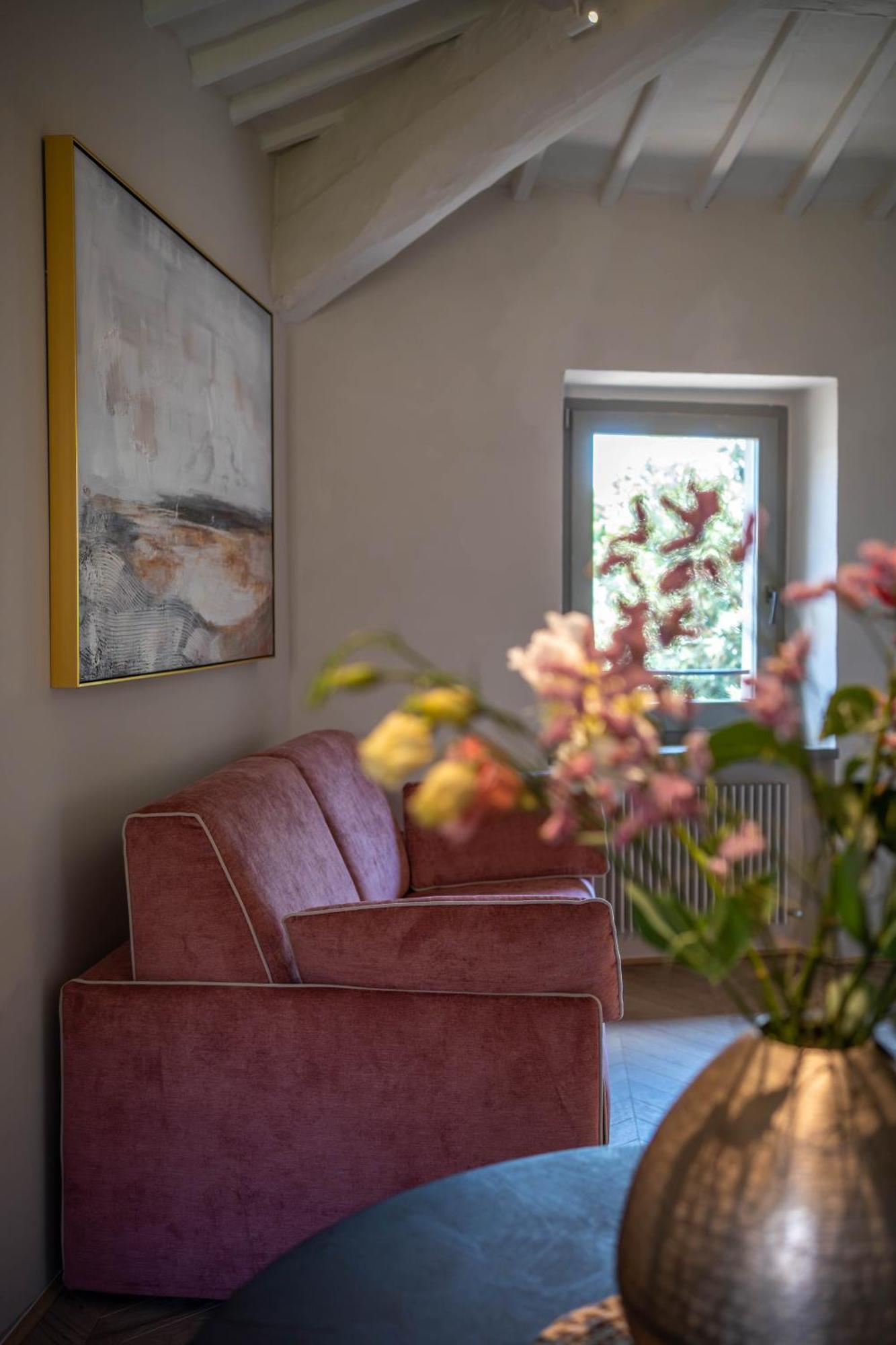 Forma Your Boutique Suite Corciano Exterior photo