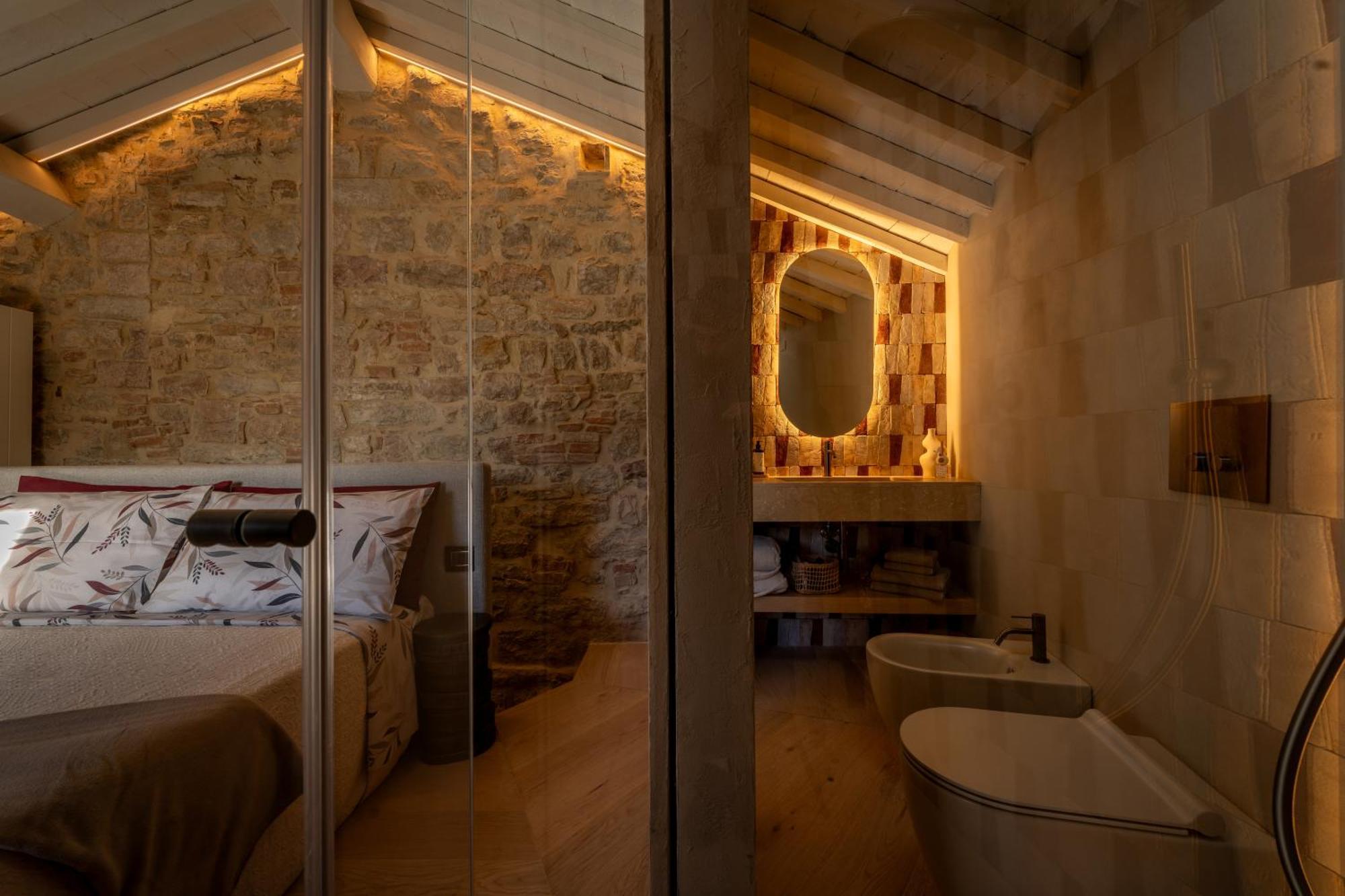 Forma Your Boutique Suite Corciano Exterior photo